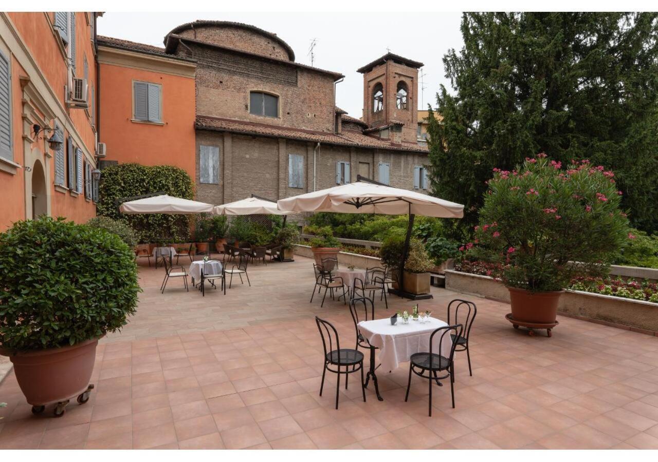 Phi Canalgrande Hotel 4*