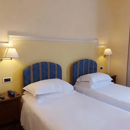 Phi Hotel Canalgrande Modena Exterior photo