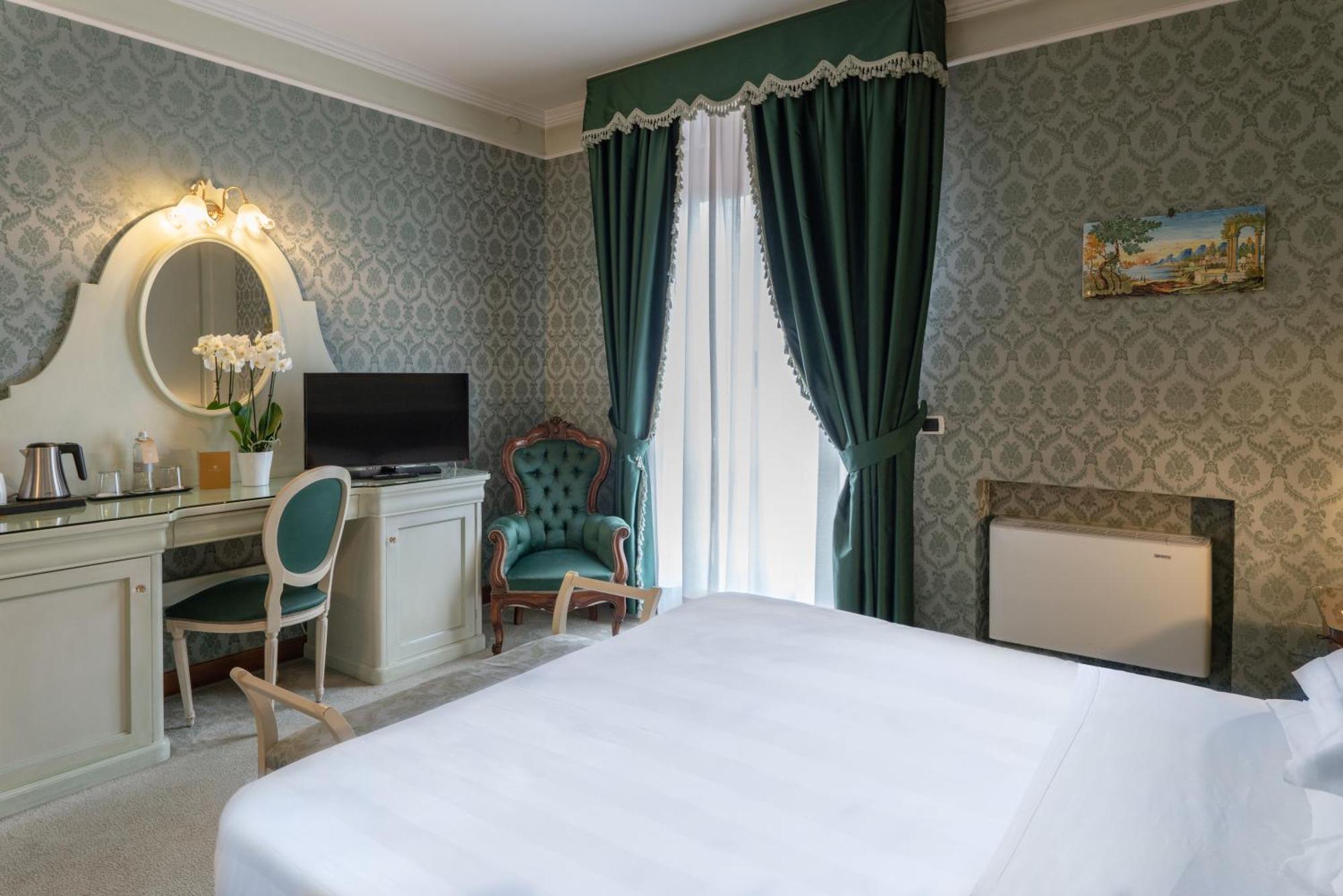 Phi Canalgrande Hotel Modena