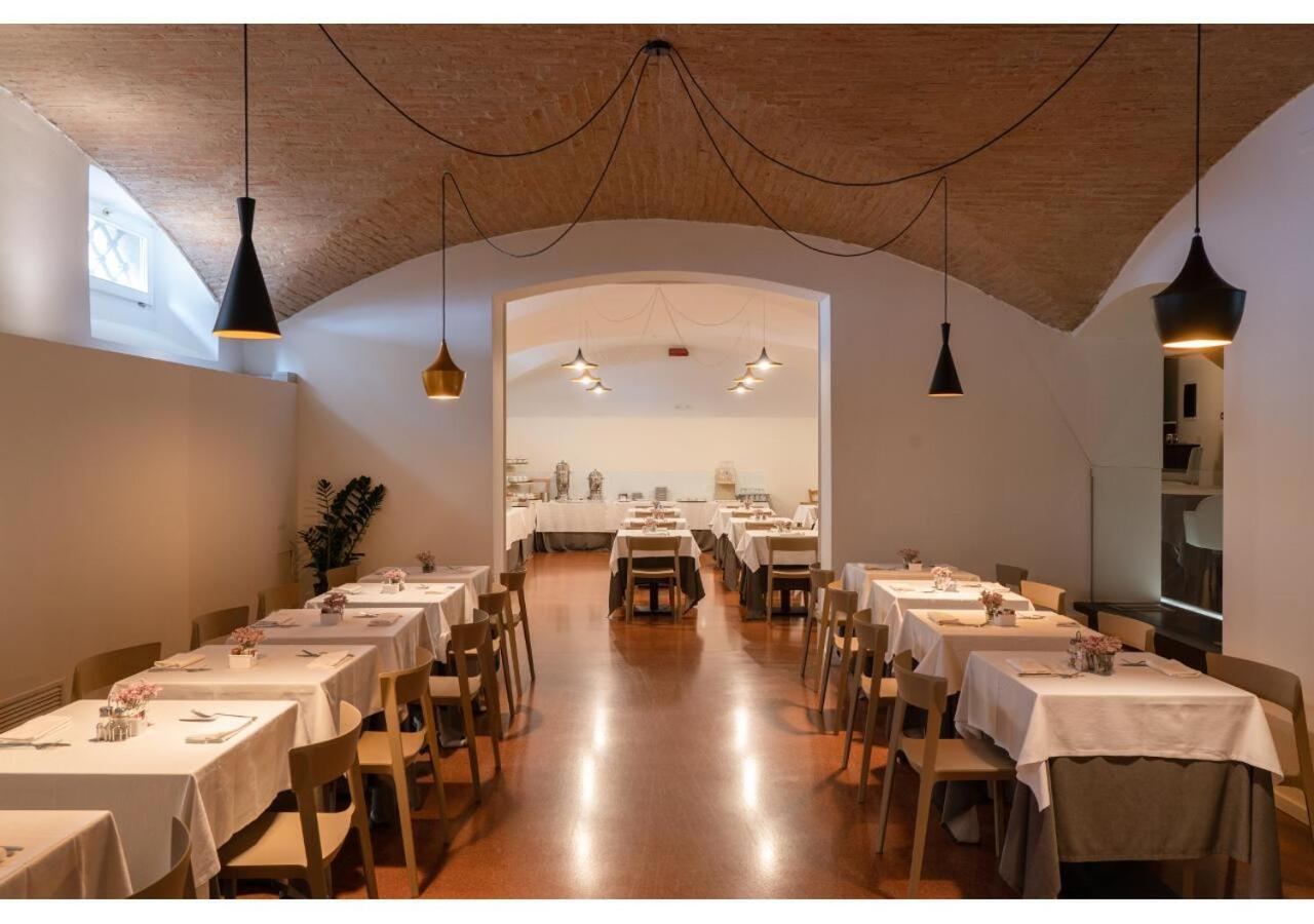 Phi Canalgrande 4* Modena